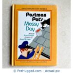 Postman Pat's Messy Day Hardcover